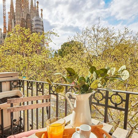Bbarcelona Sagrada Familia Garden Apartment Exterior foto
